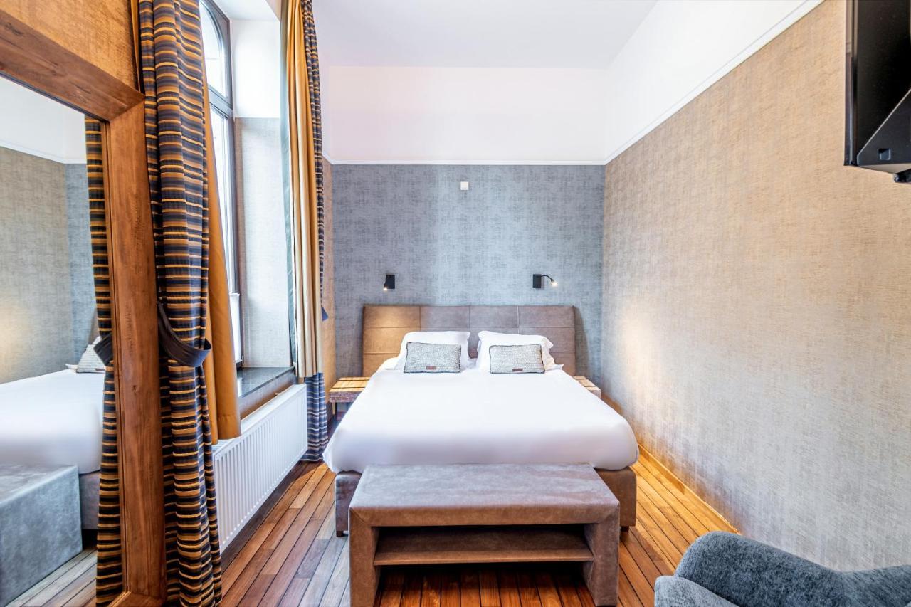 Hotel Des Comtes Дюрби Екстериор снимка