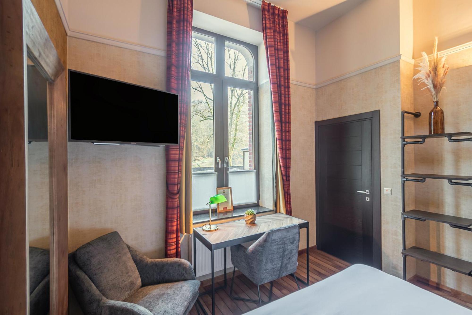 Hotel Des Comtes Дюрби Стая снимка
